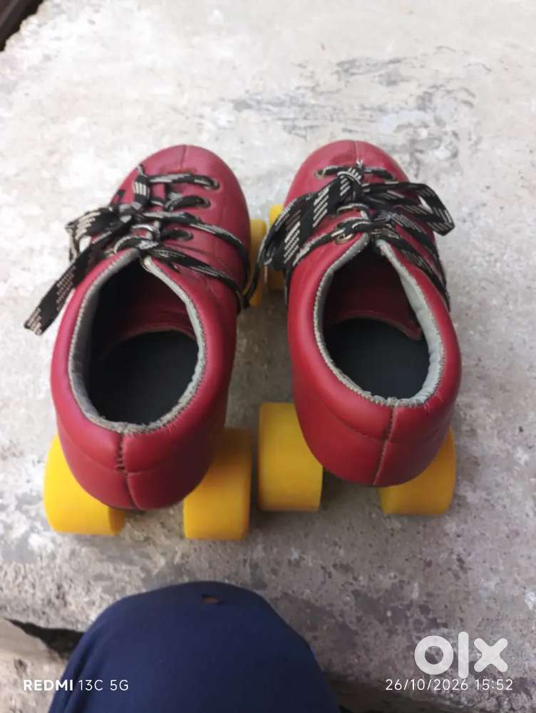 Battle quad skate