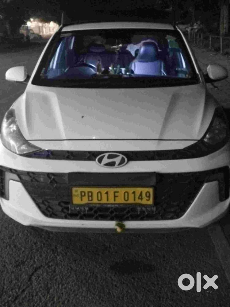 Hyundai Aura 2024 Car