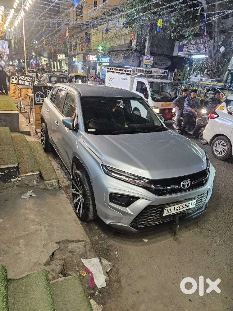 Toyota Urban Cruiser Hyryder 2022 Petrol 7000 Km Driven