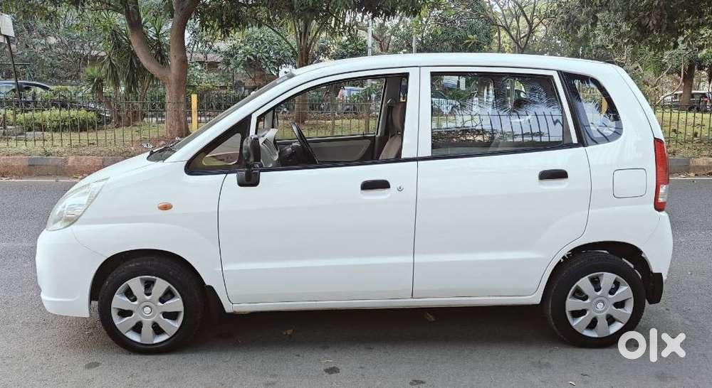 Maruti Suzuki Zen Estilo Lxi Bs Iv, 2012, Petrol