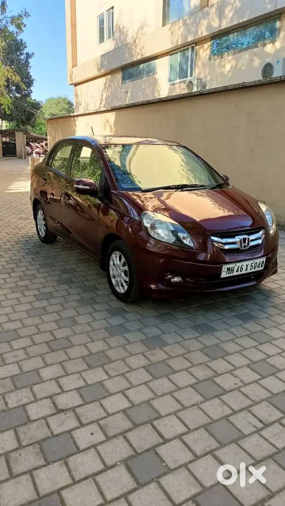 Well Maintained 2013 Honda Amaze