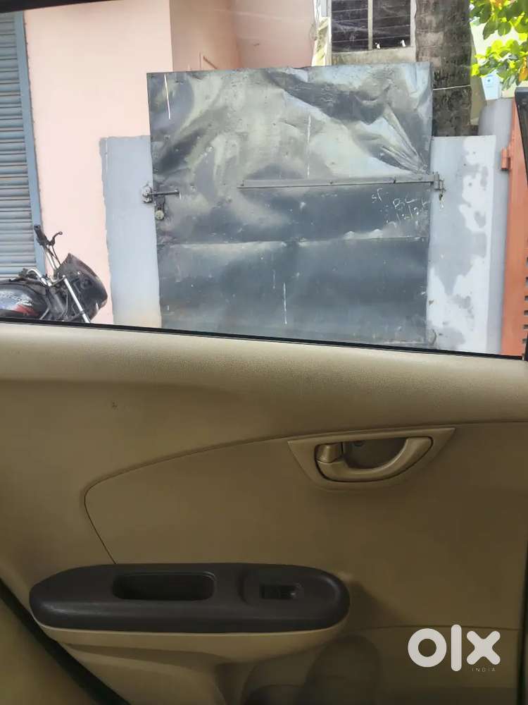 Honda Amaze Very Good Condition Car Don't Spent Single Paisa