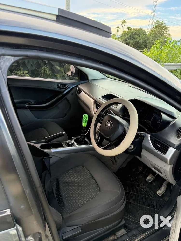 Tata Nexon Revotron Xt 2019