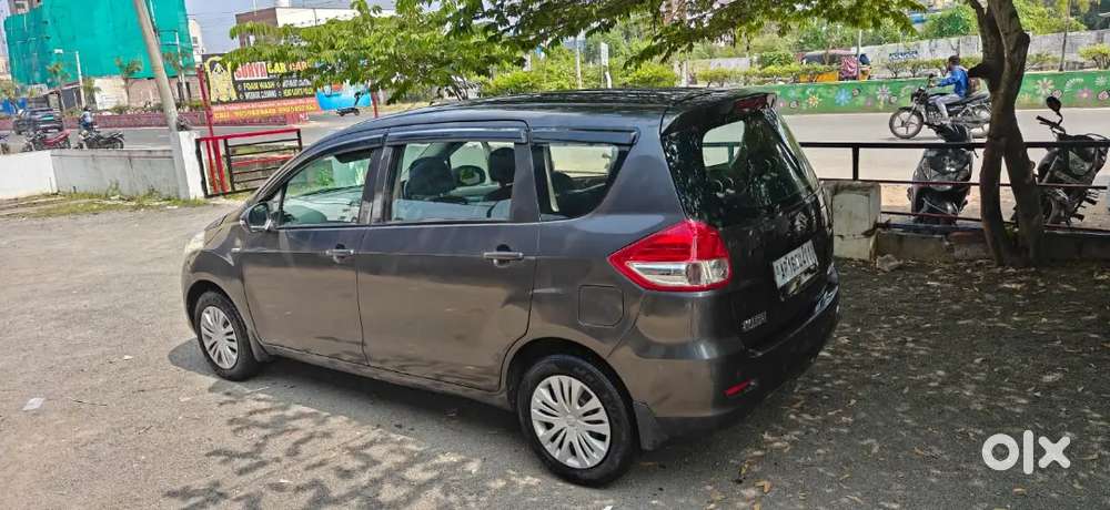 Maruti Suzuki Ertiga 2014 Diesel 110000 Km Driven