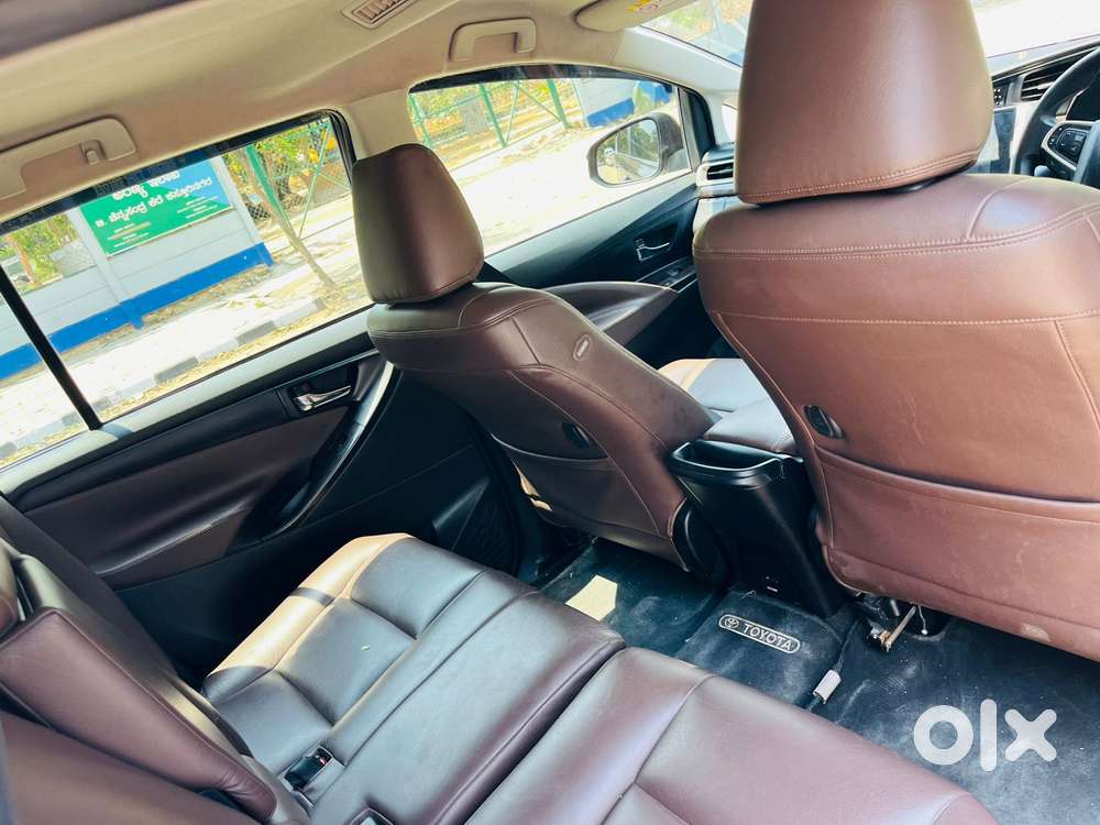 Toyota Innova Crysta 2.8 Gx At 8s, 2018, Diesel