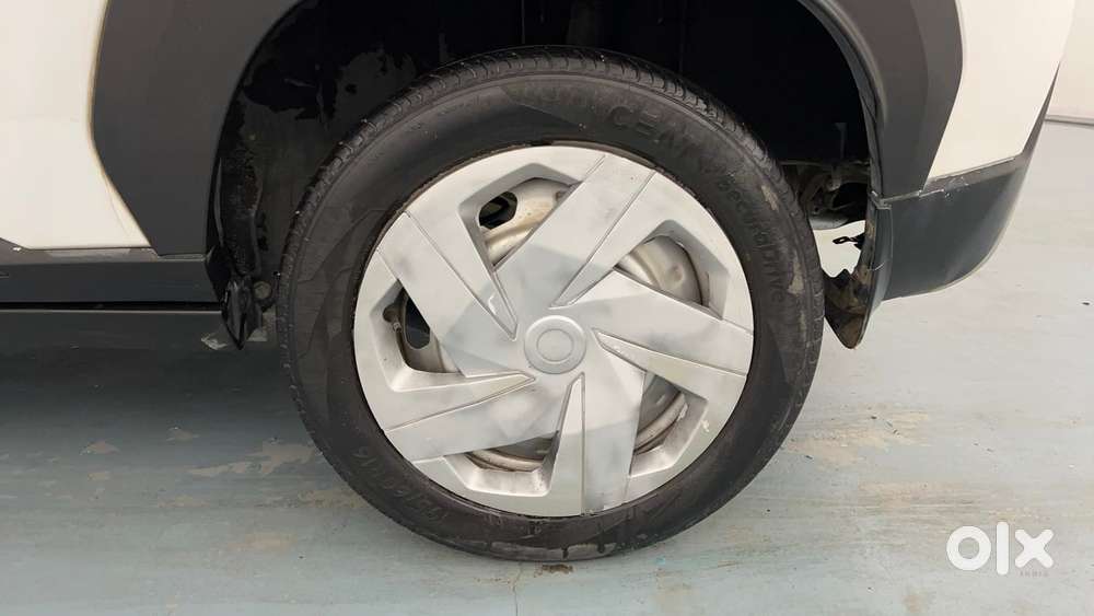 Nissan Magnite 1.0 Xe, 2021, Petrol