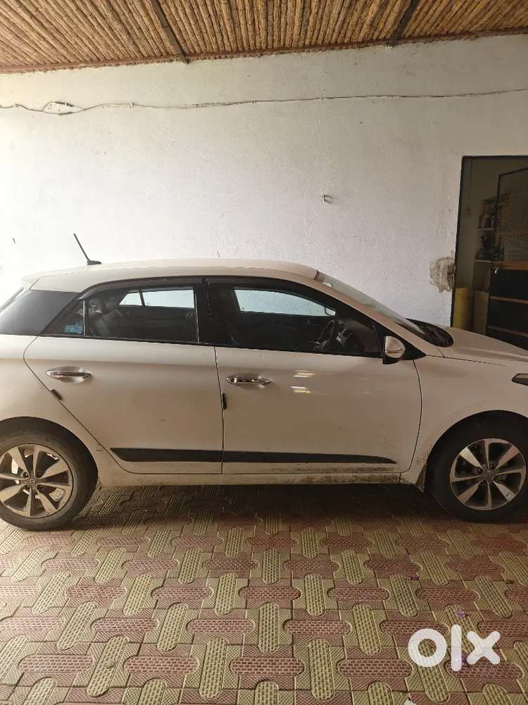 Hyundai I20 2015 Diesel 139000 Km Driven