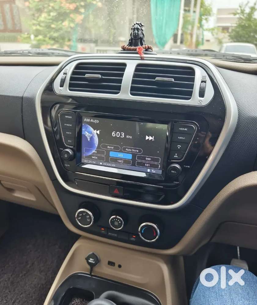 Dealers Do Not Connect  Tuv 300 Well Maintained - Direct Owner