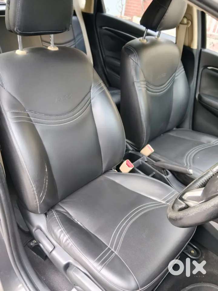 Honda Jazz 1.2 V At I Vtec, 2016, Petrol