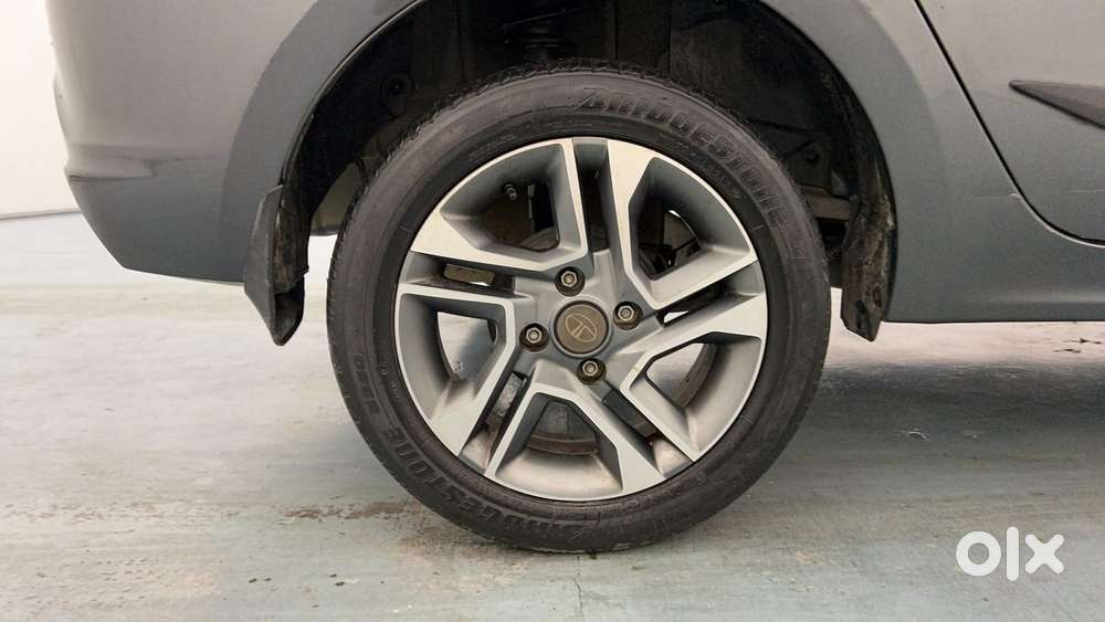 Tata Tigor 1.2 Revotron Xz Plus Leatherette, 2023, Petrol