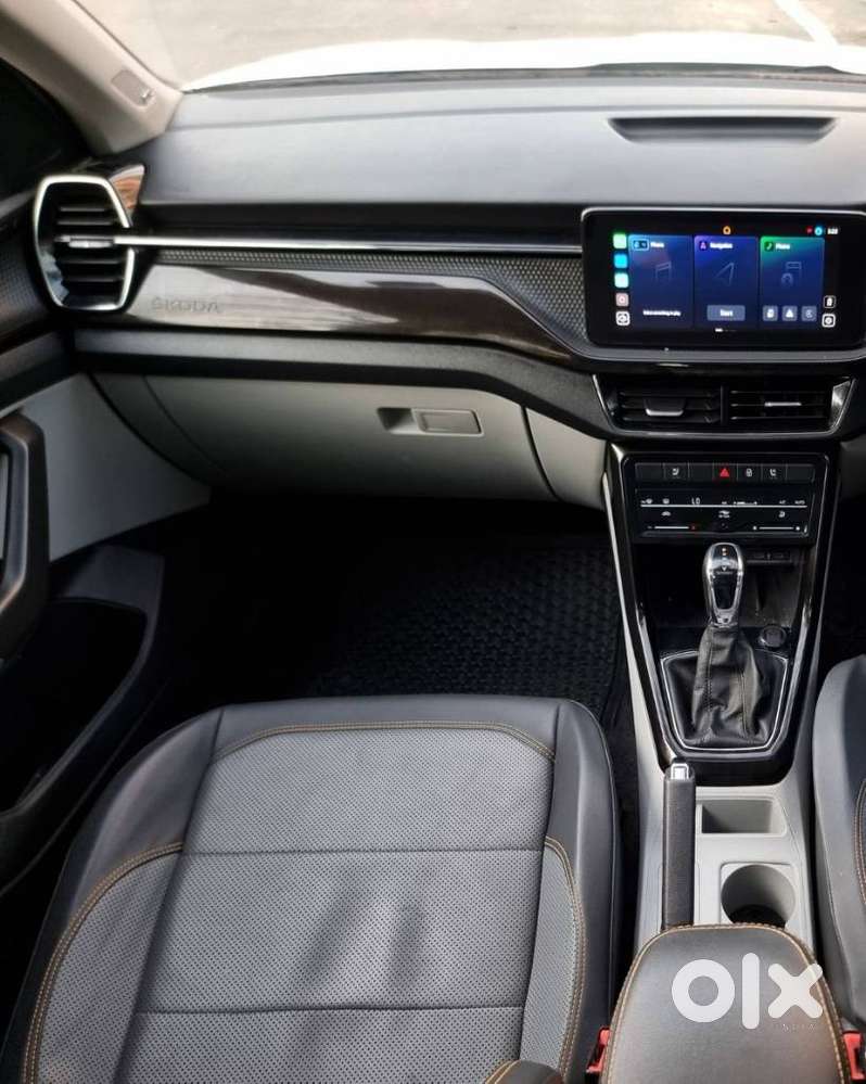 Skoda Kushaq 1.0 Tsi Style At (6 Airbags), 2021, Petrol