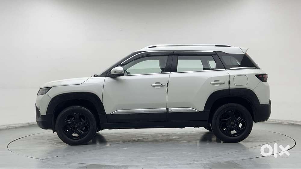 Maruti Suzuki Vitara Brezza 1.5 Zxi At, 2023, Petrol