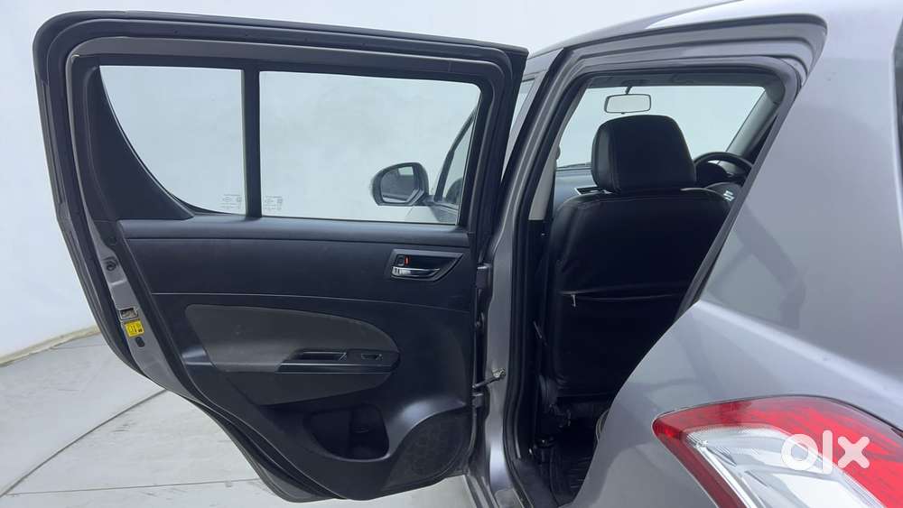 Maruti Suzuki Swift Vvt Vxi, 2016, Petrol