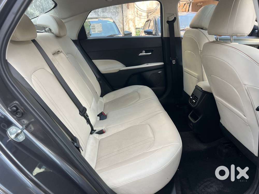 Hyundai Verna 1.5 Sx (o) Vtvt Ivt, 2023, Petrol