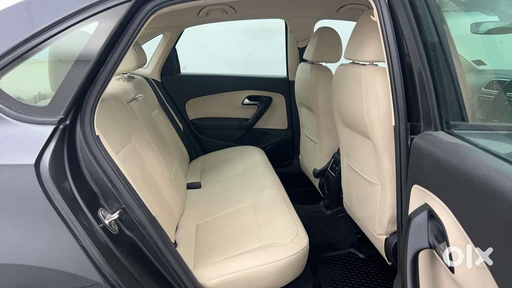 Volkswagen Vento 1.6 Highline, 2021, Petrol