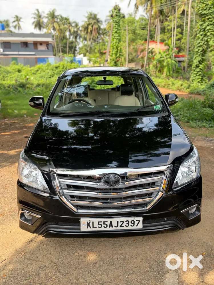 Toyota Innova 2011