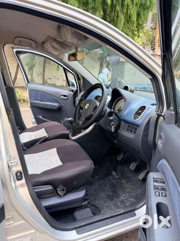 Maruti Suzuki Ritz Zxi, 2010, Petrol