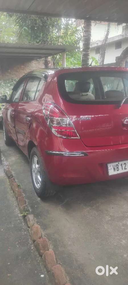 Hyundai I20 Petrol Asta 2010 Car Top Model,