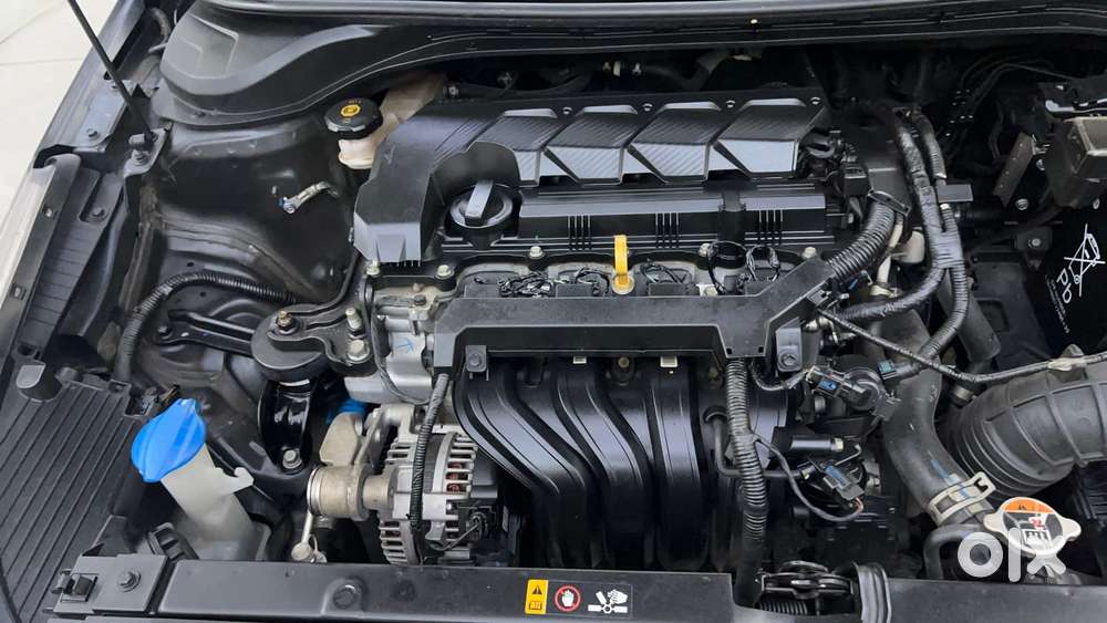 Hyundai Verna 1.5 Sx Ivt, 2022, Petrol