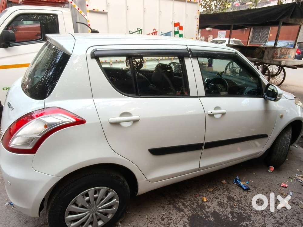 Maruti Suzuki Swift 2015 Petrol Well Maintained