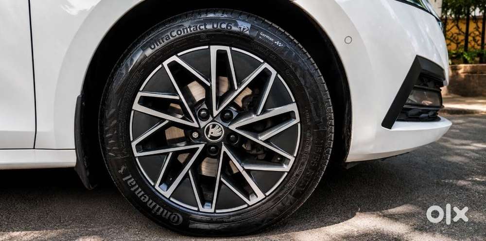 Skoda Octavia 2.0 L K Tsi At, 2021, Petrol