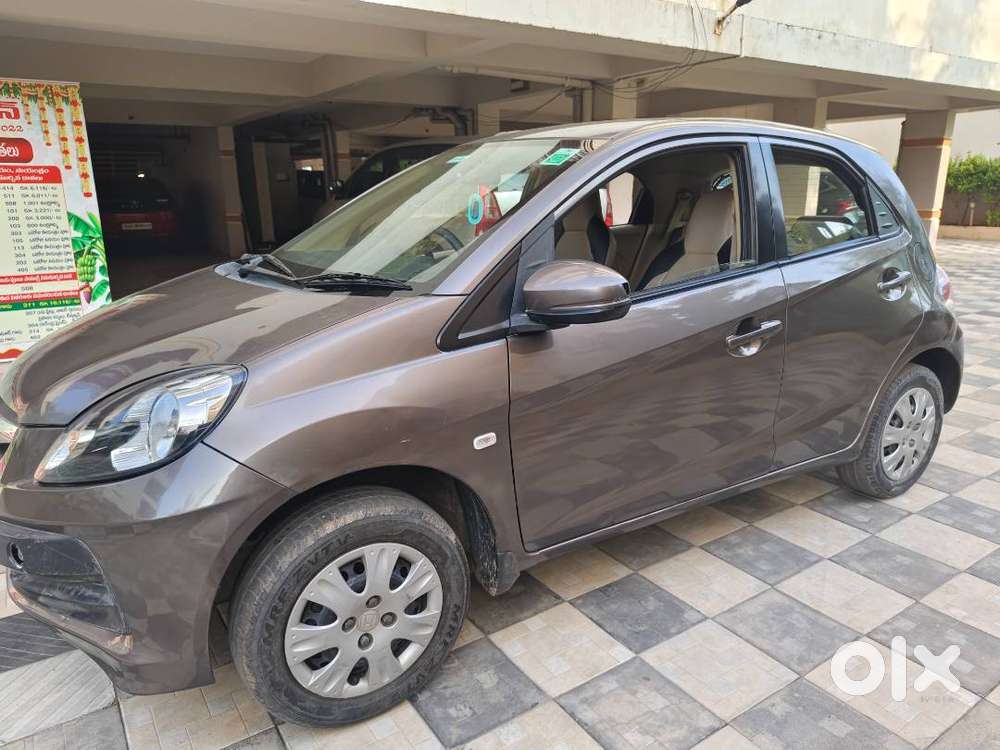 Honda Brio S Mt 2015 88500kms