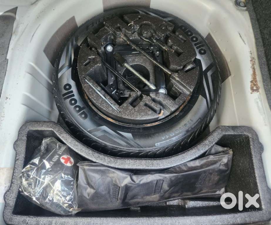 Skoda Rapid 1.6 Mpi Ambition, 2015, Petrol