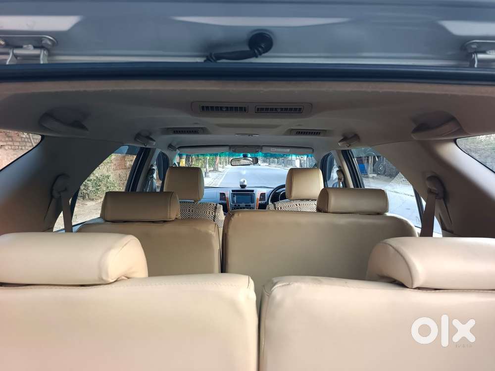Toyota Fortuner 3.0 4x4 Manual, 2011, Diesel