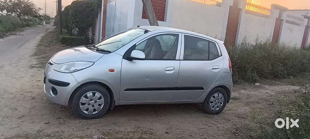 Hyundai I10 Sports Petrol + Cng (on Paper)