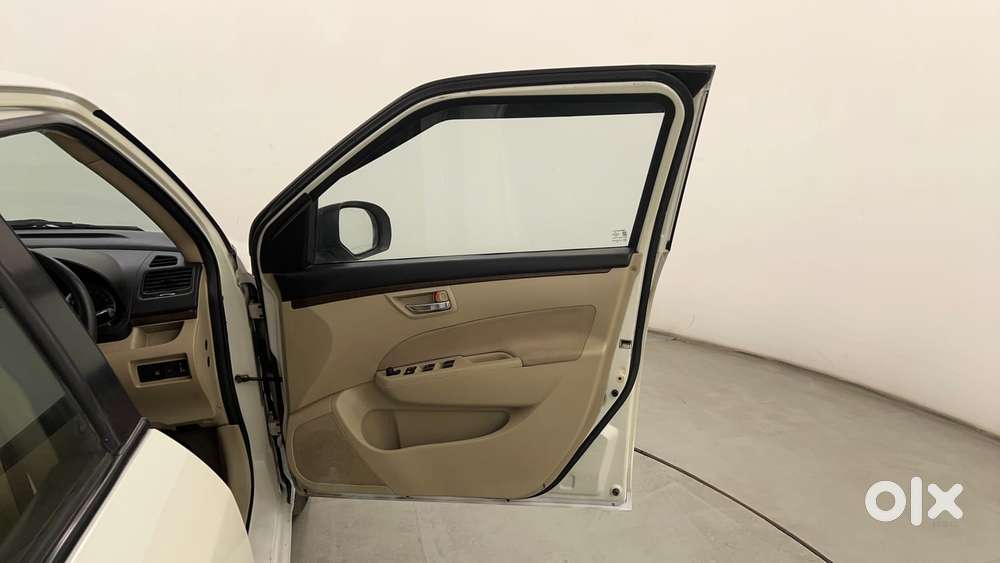 Maruti Suzuki Swift Dzire 1.3 Vxi, 2015, Petrol