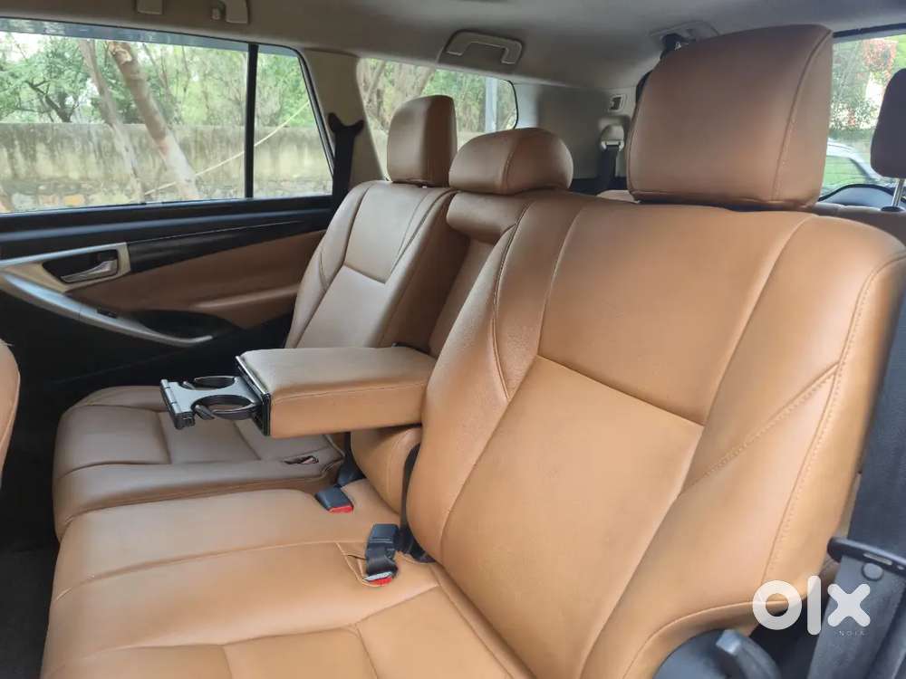 Toyota Innova Crysta 2.4 Vx 2017 Diesel Well Maintained 8 Str