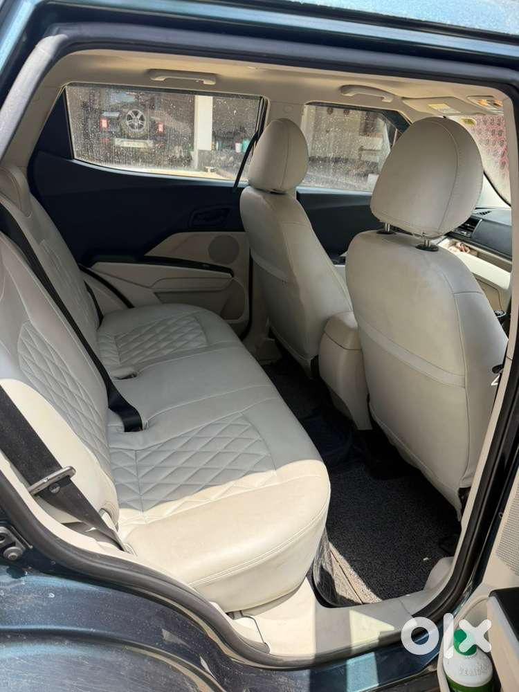 Mahindra Xuv300 Diesel 2023  1st Owner Less Drive