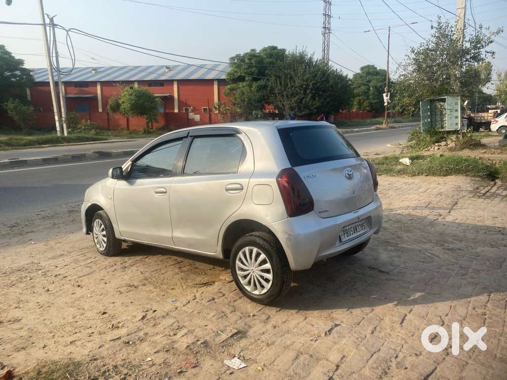 Toyota Etios Liva 2011 Diesel Well Maintained