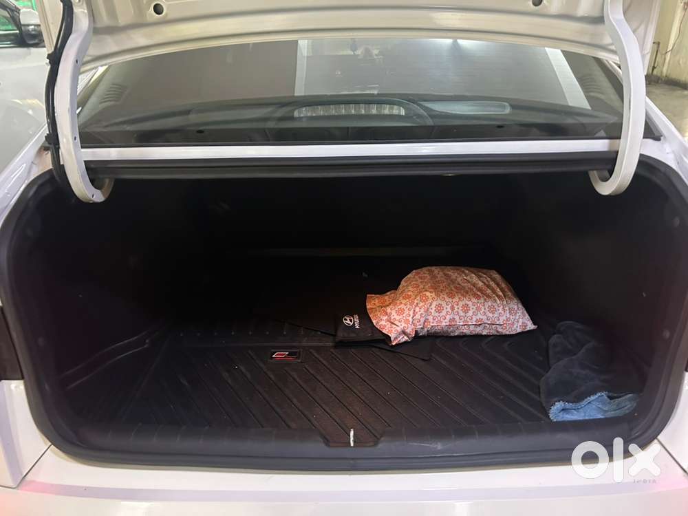 Hyundai Verna Petrol Automatic Well Maintained