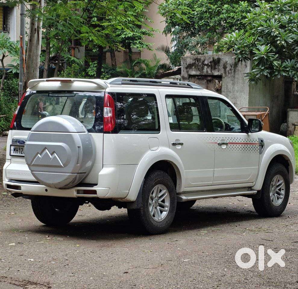 Ford Endeavour 3.0l Thunder Plus 4x4, 2012, Diesel