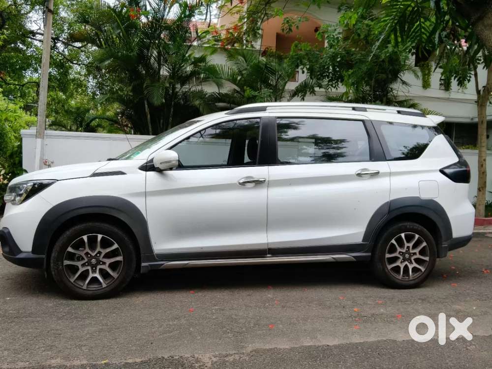 Maruti Suzuki Xl6 1.5 Zeta At, 2025, Petrol