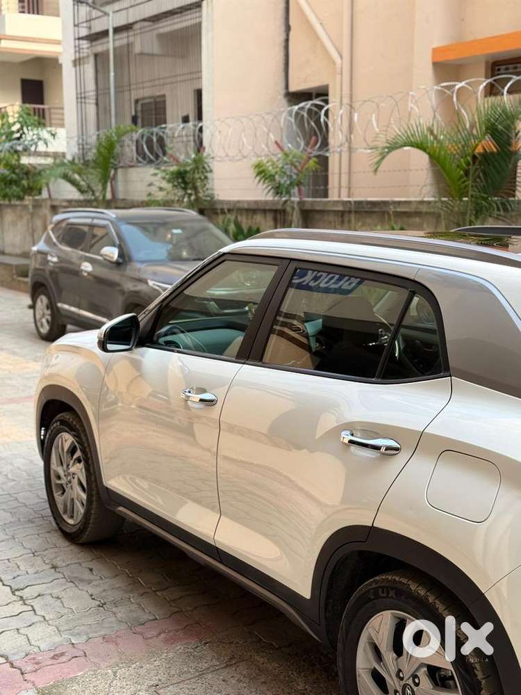 Hyundai 2023 Manual Petrol