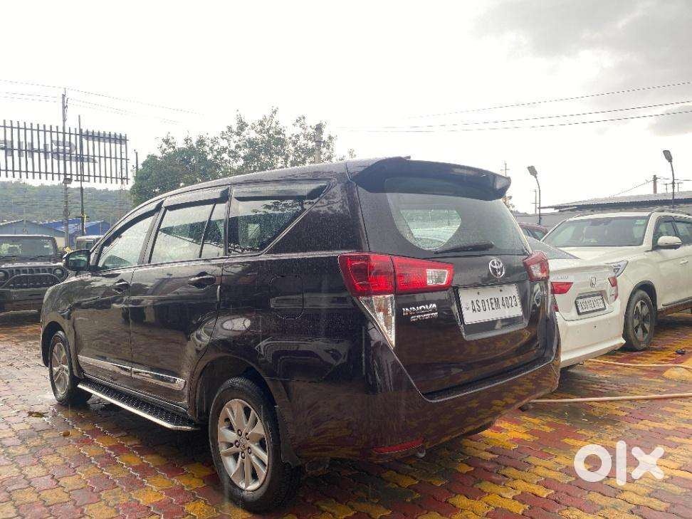 Toyota Innova Crysta 2.4 Gx Mt 8s, 2020, Diesel