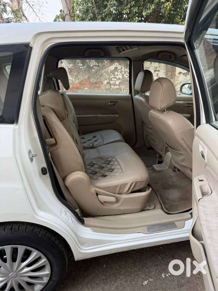 Maruti Suzuki Ertiga 2015-2018 Vdi Abs, 2015, Diesel