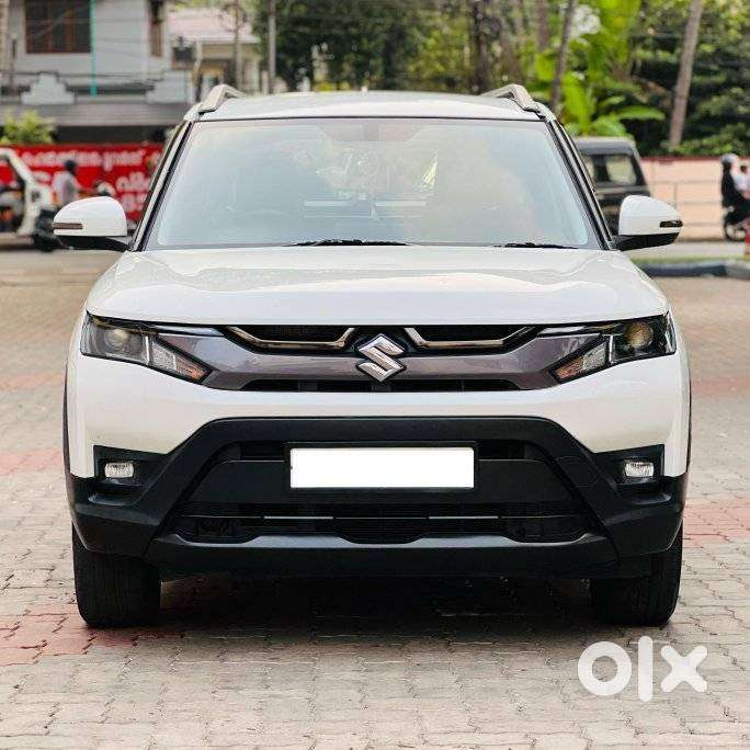 Maruti Suzuki Brezza 1.5 Vxi Smart Hybrid, 2023, Petrol