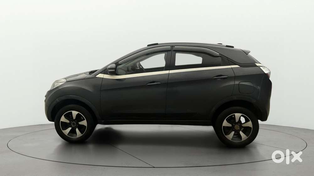 Tata Nexon 1.2 Revotron Xza Plus, 2018, Petrol