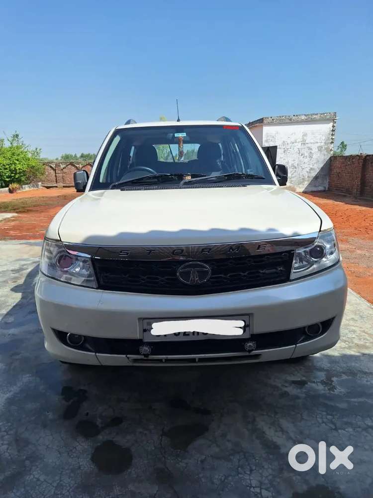 Tata Safari Strome Ex
