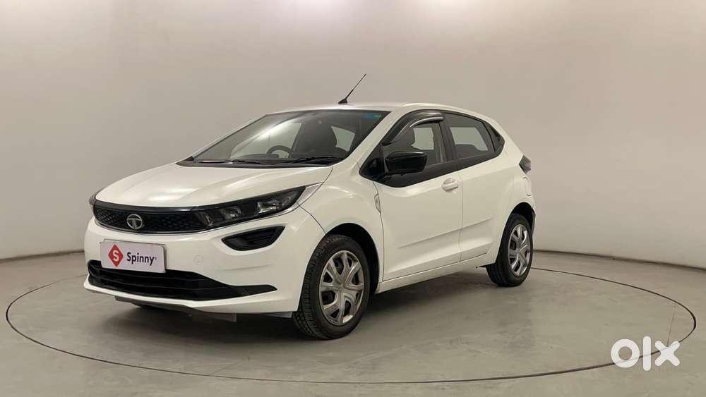 Tata Altroz 1.2 Xm Plus, 2022, Petrol