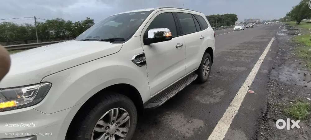 Ford Endeavour 3.2 Titanium 2017