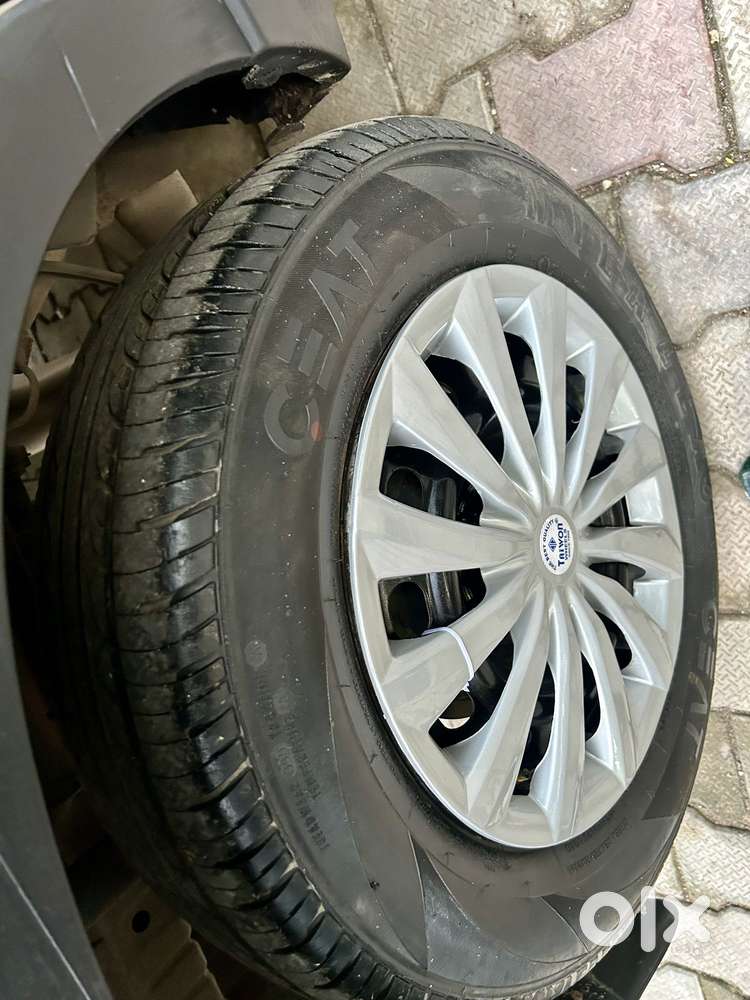 Mahindra Kuv 100 Mahindra-kuv-100-g80-k4-plus, 2016, Diesel