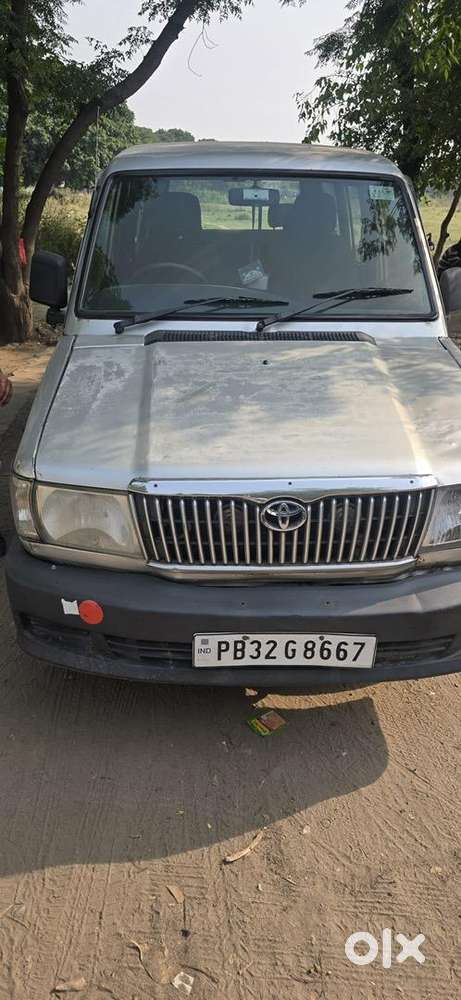 Toyota Qualis 2004 Diesel Good Condition