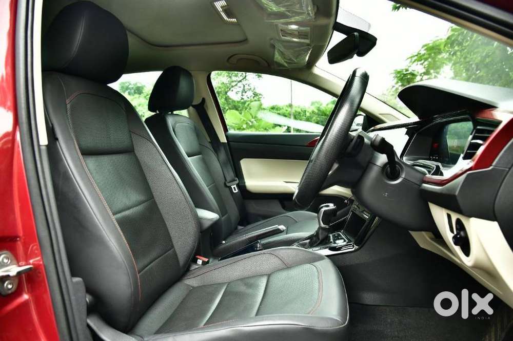 Volkswagen Virtus Gt 1.5 Tsi Dsg, 2023, Petrol