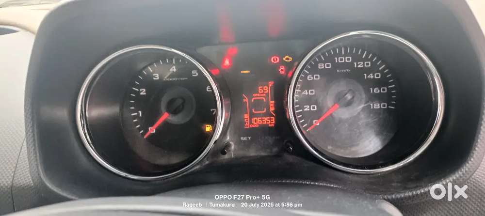Mahindra Tuv 300 2016