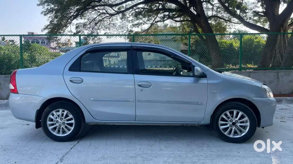 Toyota Etios 1.5 V Manual 2011
