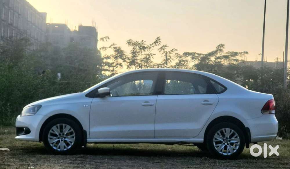 Volkswagen Vento 1.5 Highline Plus At 16 Alloy, 2015, Diesel